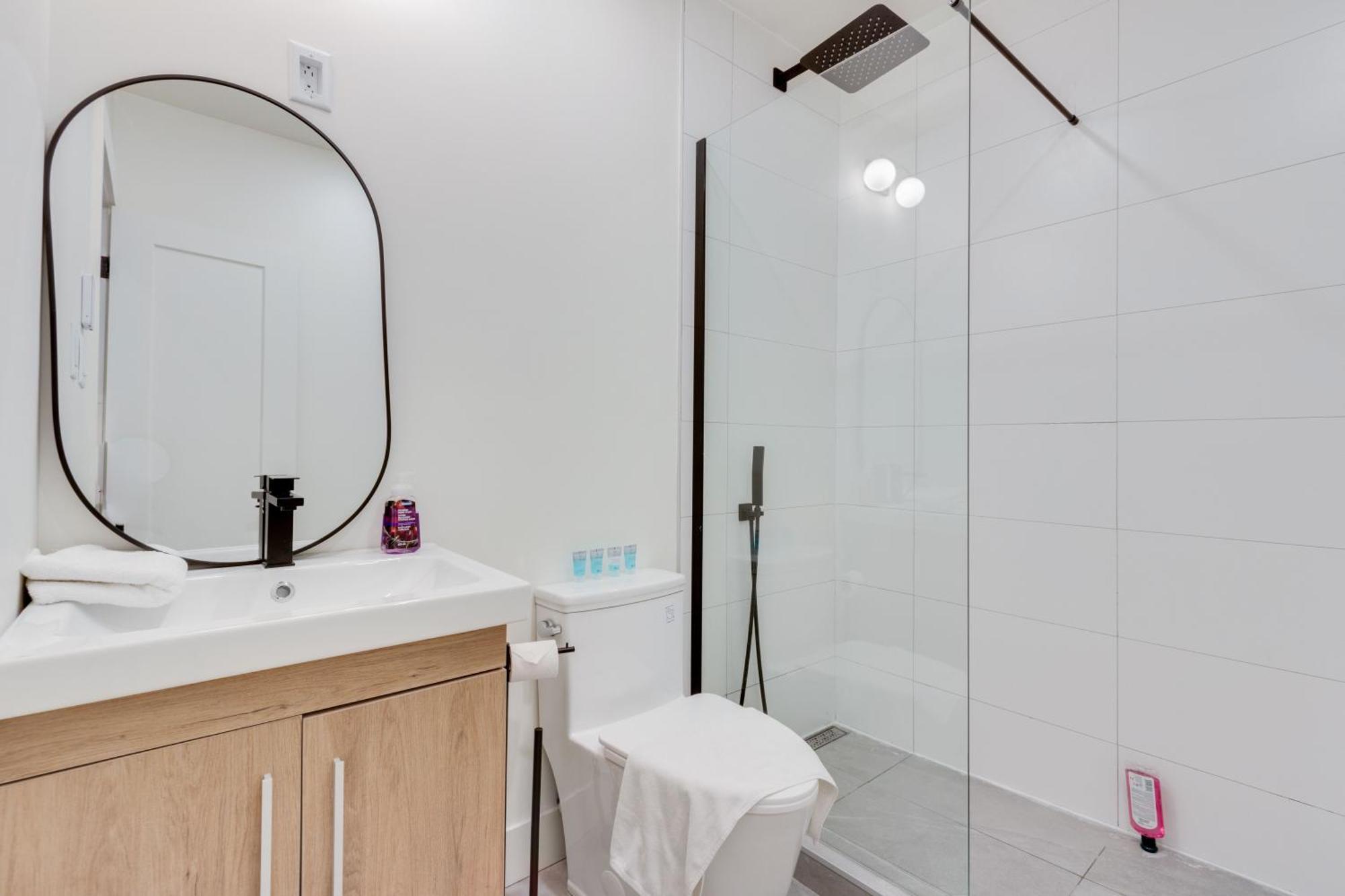 Appart/Hotel Annexe Монреал Екстериор снимка