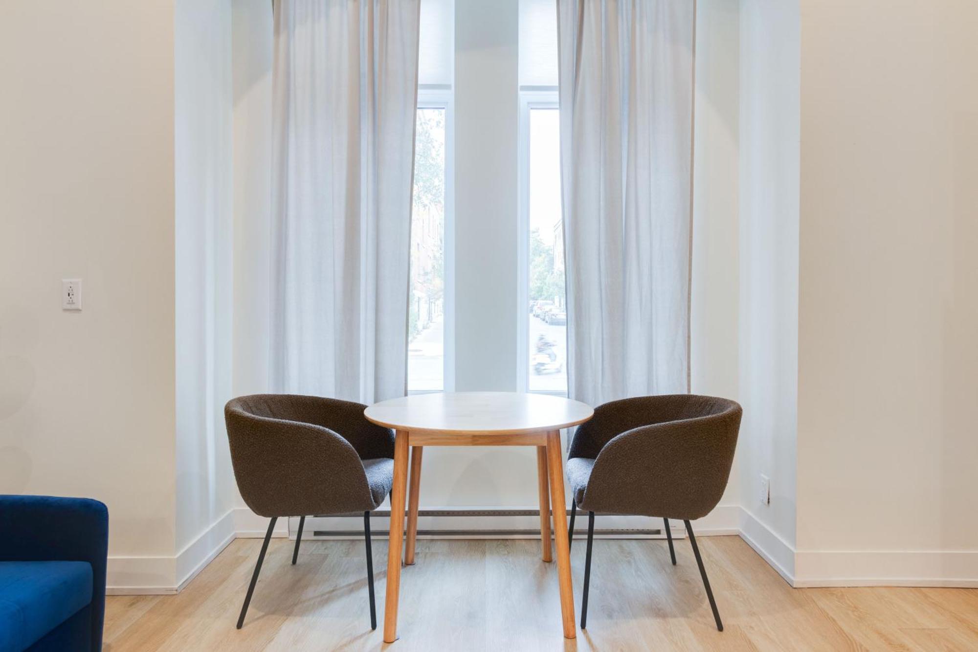 Appart/Hotel Annexe Монреал Екстериор снимка