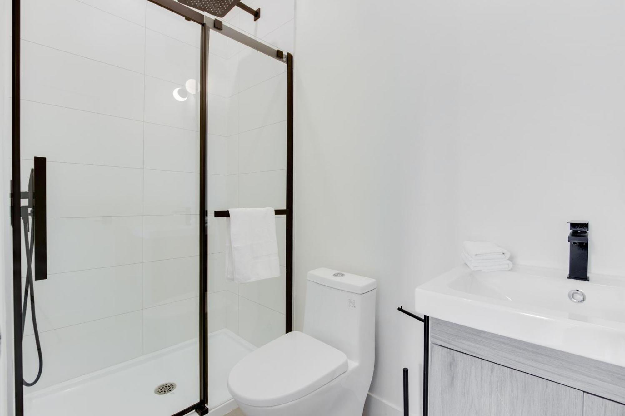 Appart/Hotel Annexe Монреал Екстериор снимка